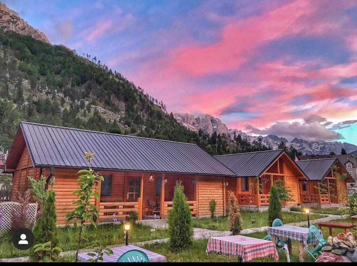 Villas-Freskia Valbona Luaran gambar